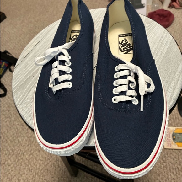 Vans Men's Dark Blue Canvas Sneakers - Picture 1 of 2